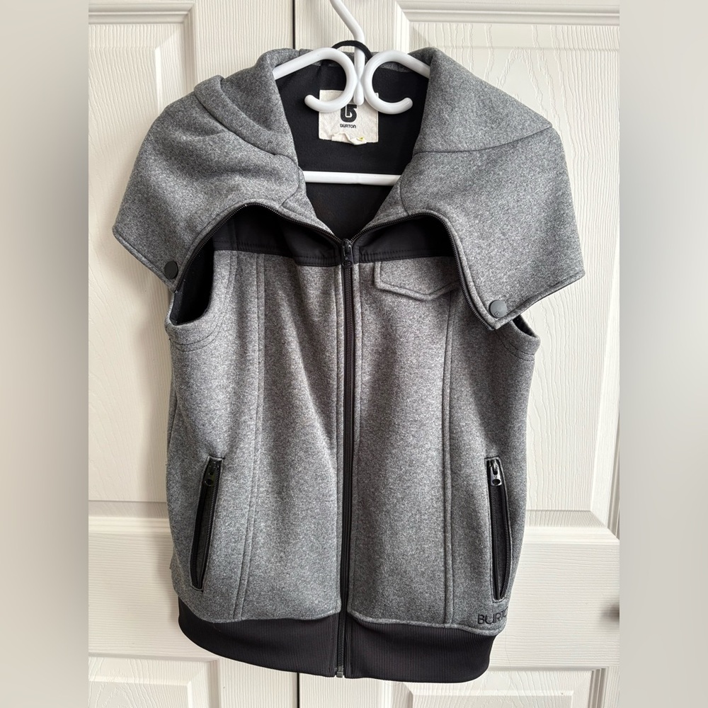 Burton vest